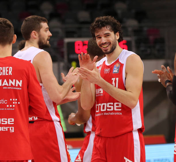 上的细微差 上的细微差