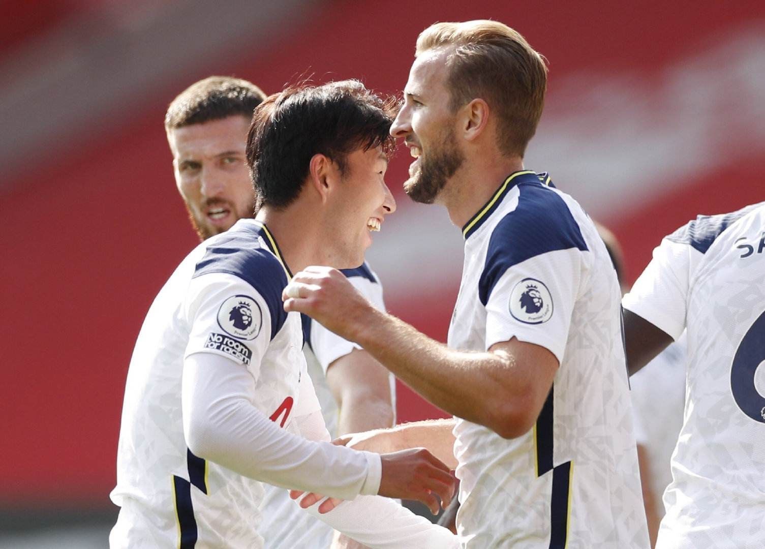 本场布雷斯 本场布雷斯