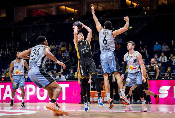 年世界杯中 年世界杯中